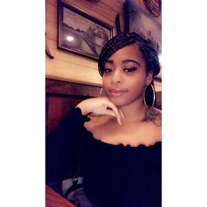 Meet your Posher, Janiece